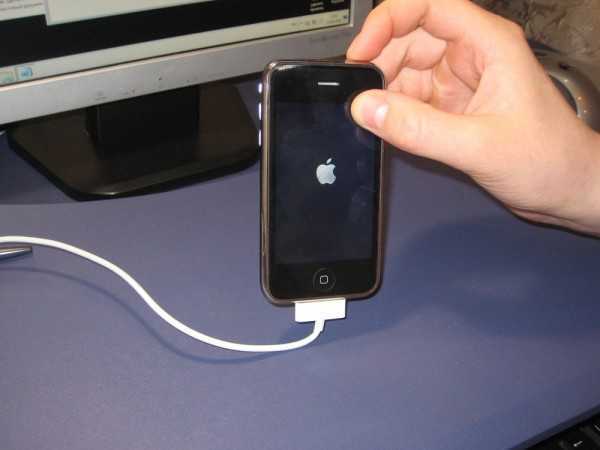 Iphone 8 или x не включается или зависает на яблоке. что делать?