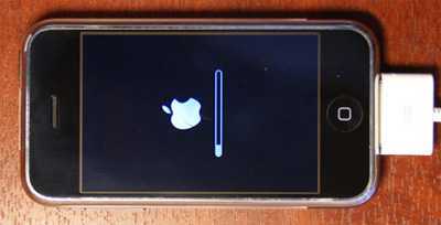 Что делать, если ваш apple iphone застрял при проверке обновления